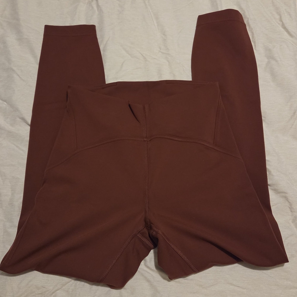 Lululemon Instill Tight